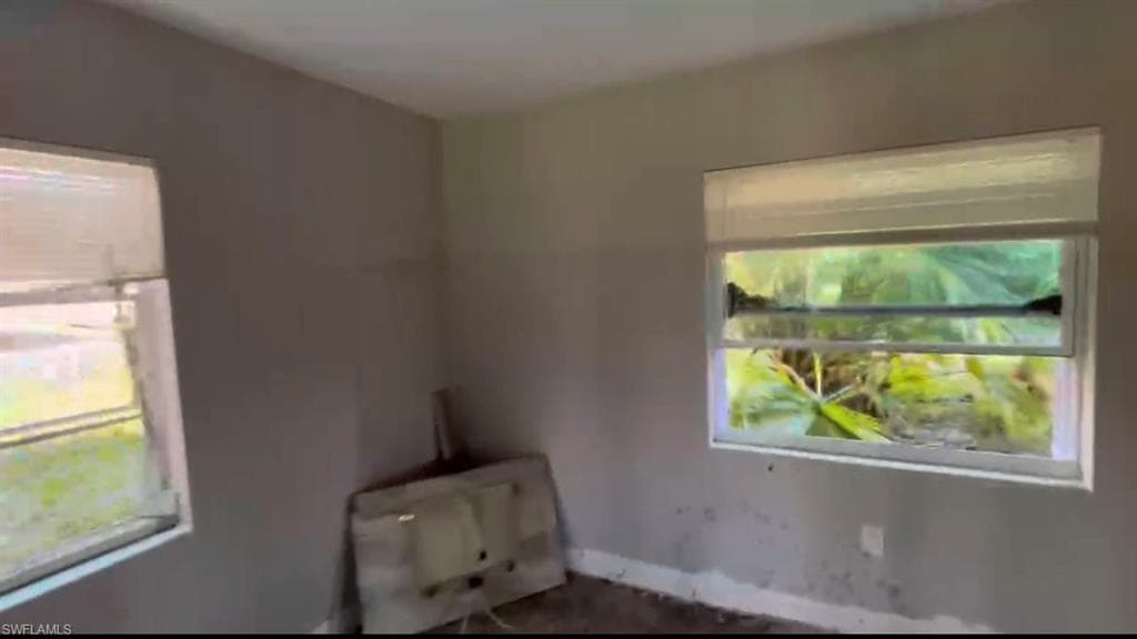 4438 E Riverside DR FORT MYERS, FL 33905