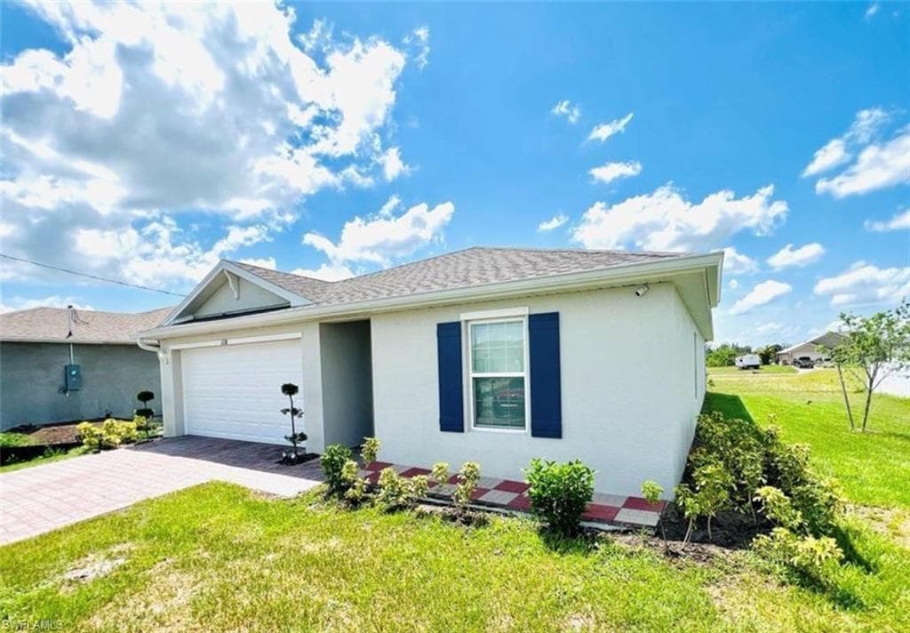 1118 NE 39th TER CAPE CORAL, FL 33909