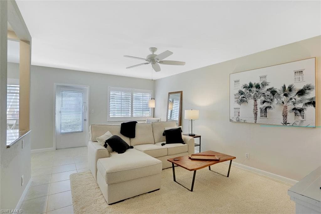 473 12th AVE S B8 NAPLES, FL 34102