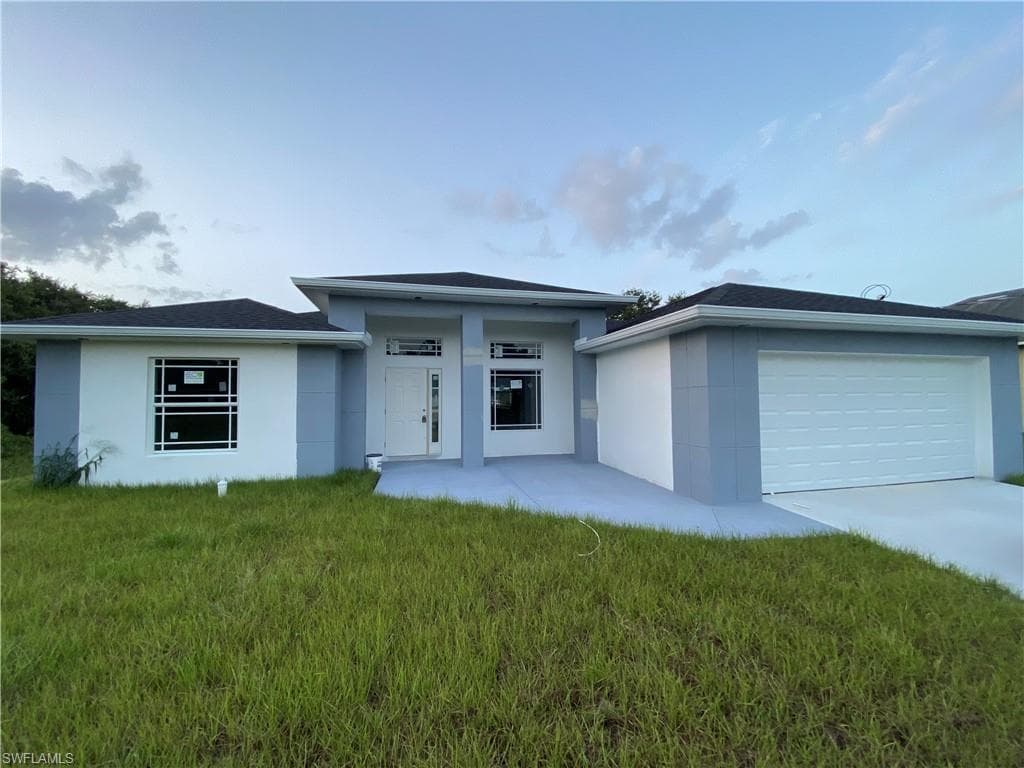 4208 33rd ST SW LEHIGH ACRES, FL 33976