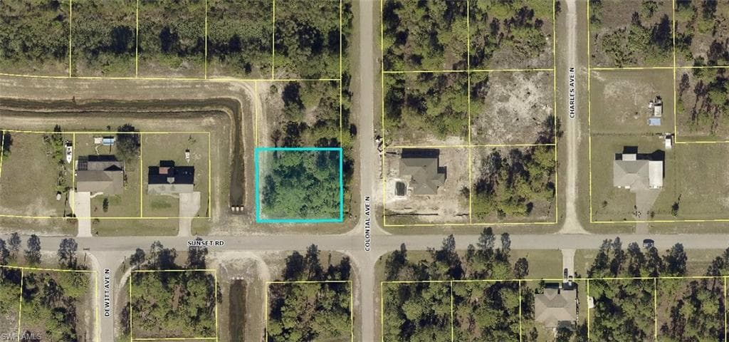 1901 Colonial AVE N LEHIGH ACRES, FL 33971