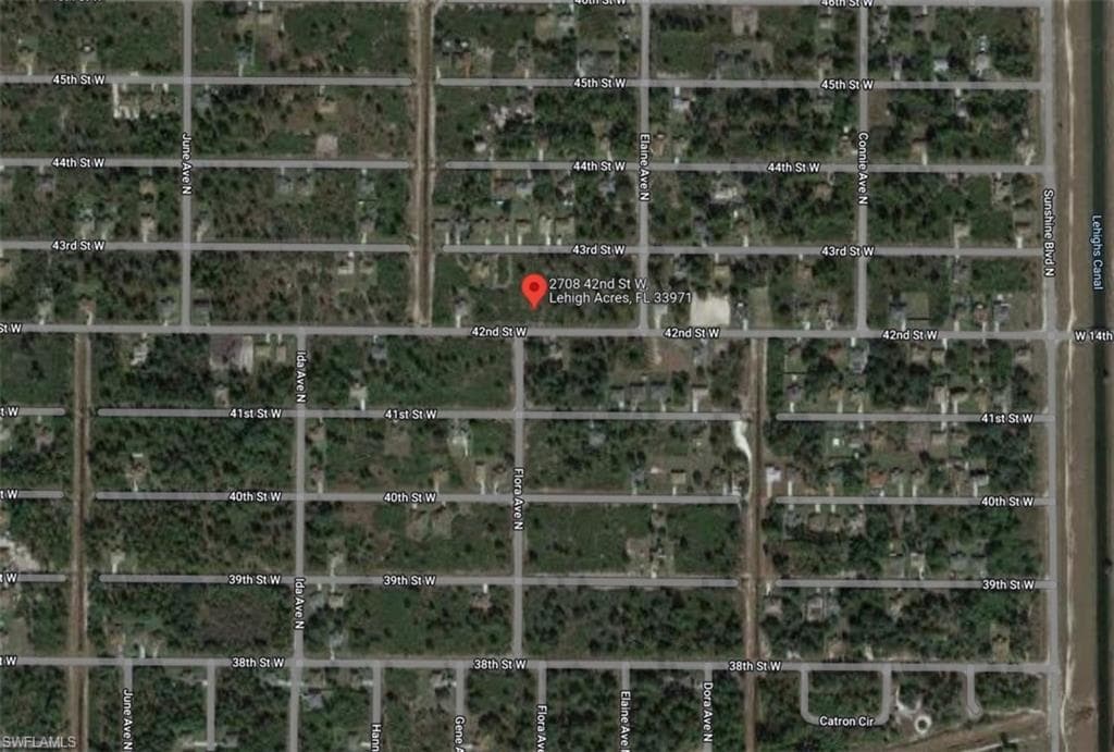 2708 42nd ST W LEHIGH ACRES, FL 33971