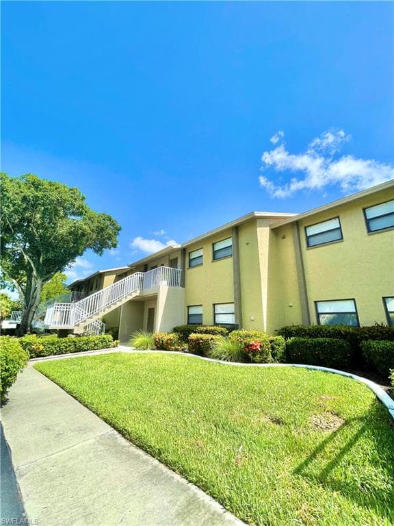 4789 Orange Grove BLVD 9 NORTH FORT MYERS, FL 33903
