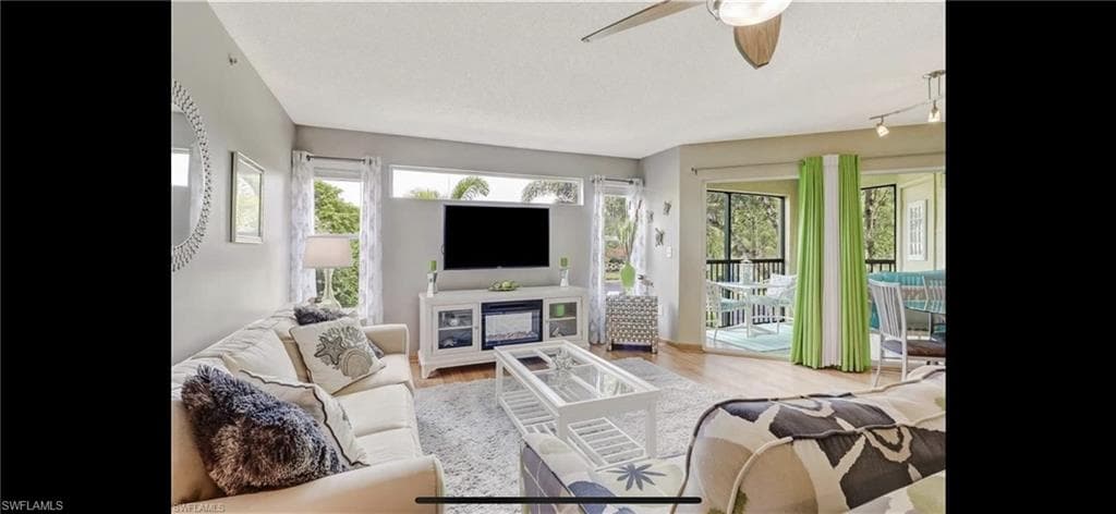 8861 Colonnades CT W 228 BONITA SPRINGS, FL 34135