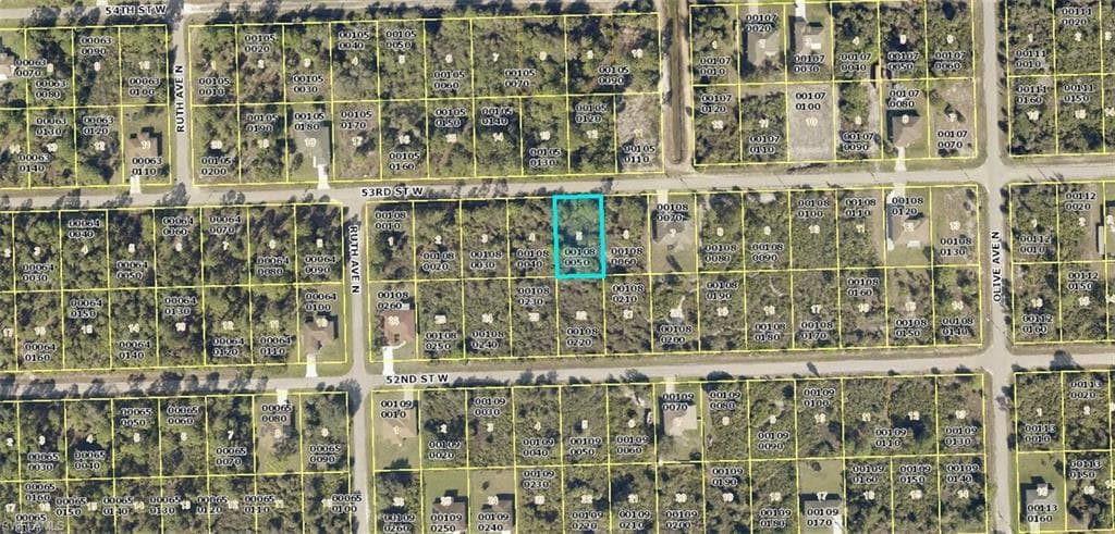 3217 53rd ST W LEHIGH ACRES, FL 33971