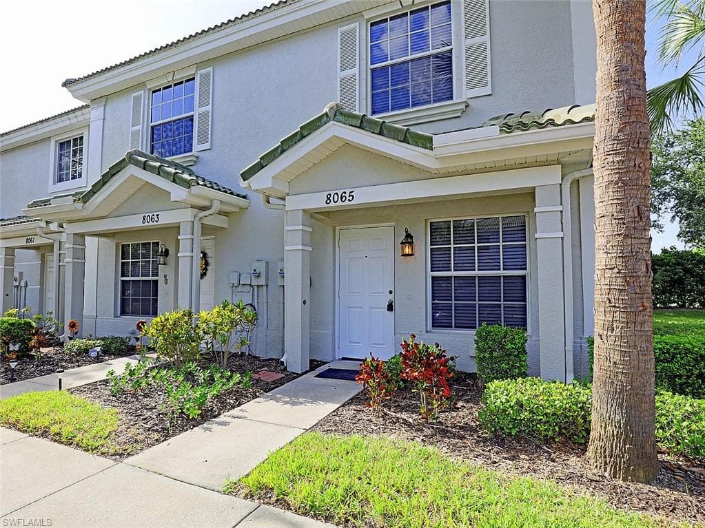 8065 Pacific Beach DR FORT MYERS, FL 33966