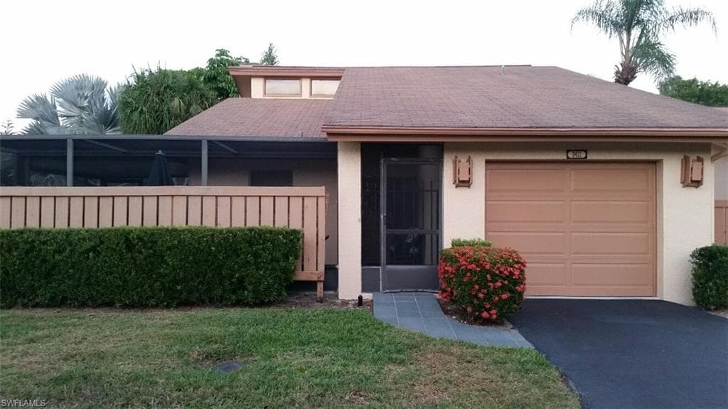 6411 Royal Woods DR FORT MYERS, FL 33908
