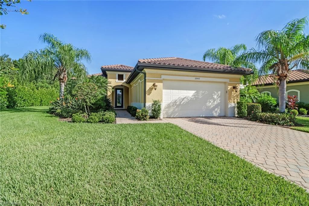 12450 Kentwood AVE FORT MYERS, FL 33913