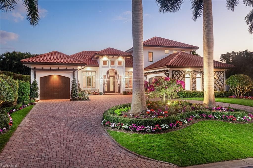 750 Fountainhead LN NAPLES, FL 34103