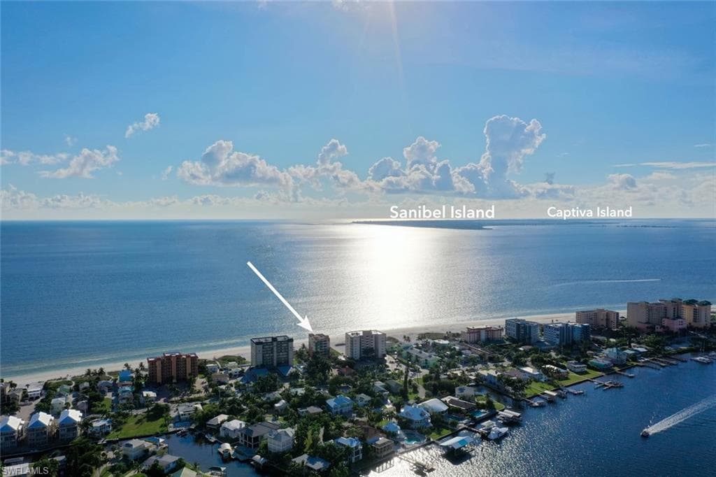 510 Estero BLVD 202 FORT MYERS BEACH, FL 33931
