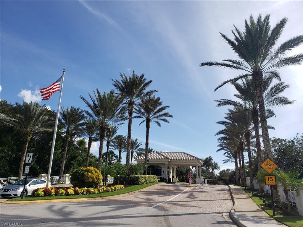 28101 Mandolin CT 112 BONITA SPRINGS, FL 34135