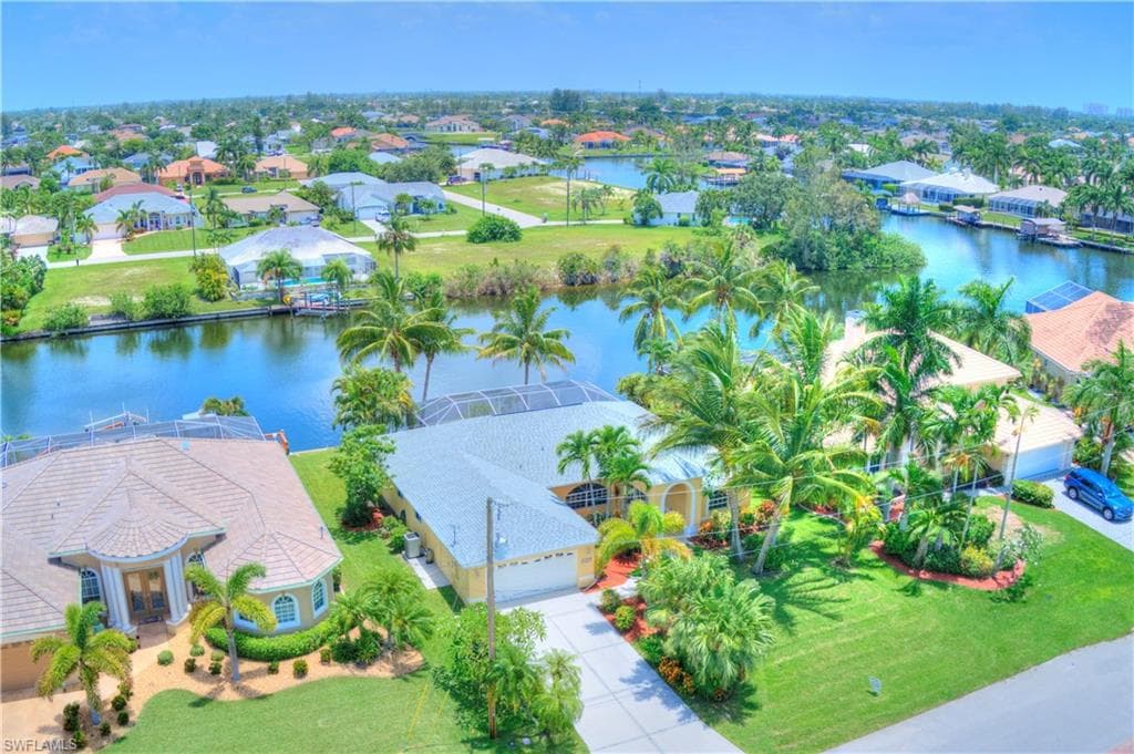 4005 SW 26th CT CAPE CORAL, FL 33914