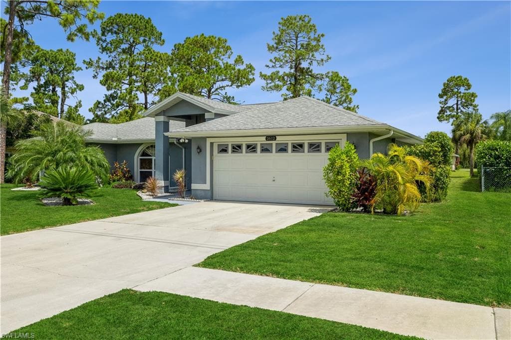 2612 6th ST W LEHIGH ACRES, FL 33971
