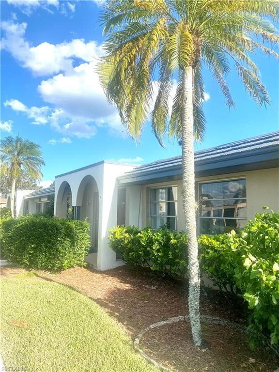 1107 S Loop BLVD LEHIGH ACRES, FL 33936