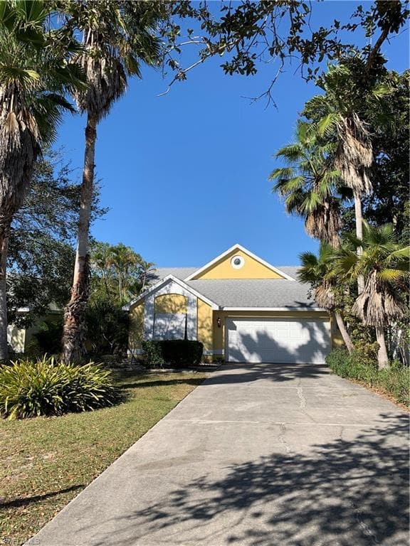 9160 Butterfly CT FORT MYERS, FL 33919