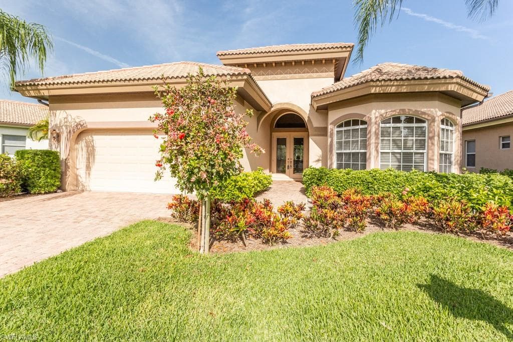 6097 Dogleg DR NAPLES, FL 34113