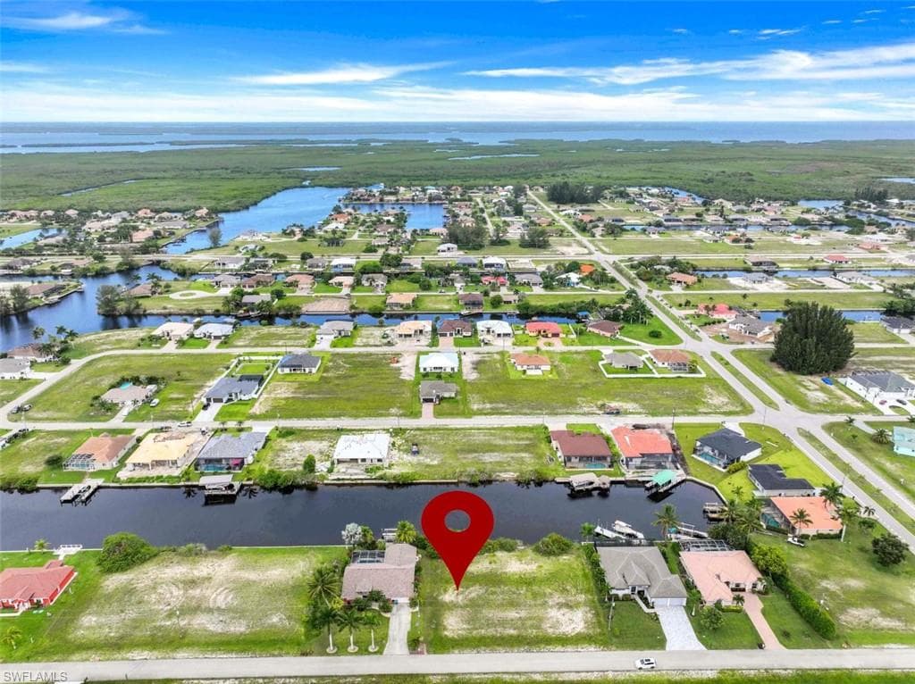 1038 NW 37th PL CAPE CORAL, FL 33993