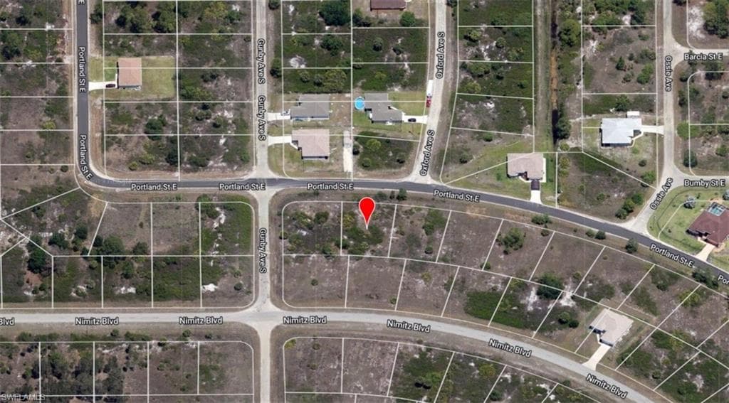 818 Portland ST E LEHIGH ACRES, FL 33974