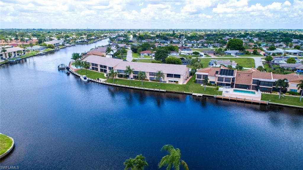 3714 SE 12th AVE 201 CAPE CORAL, FL 33904