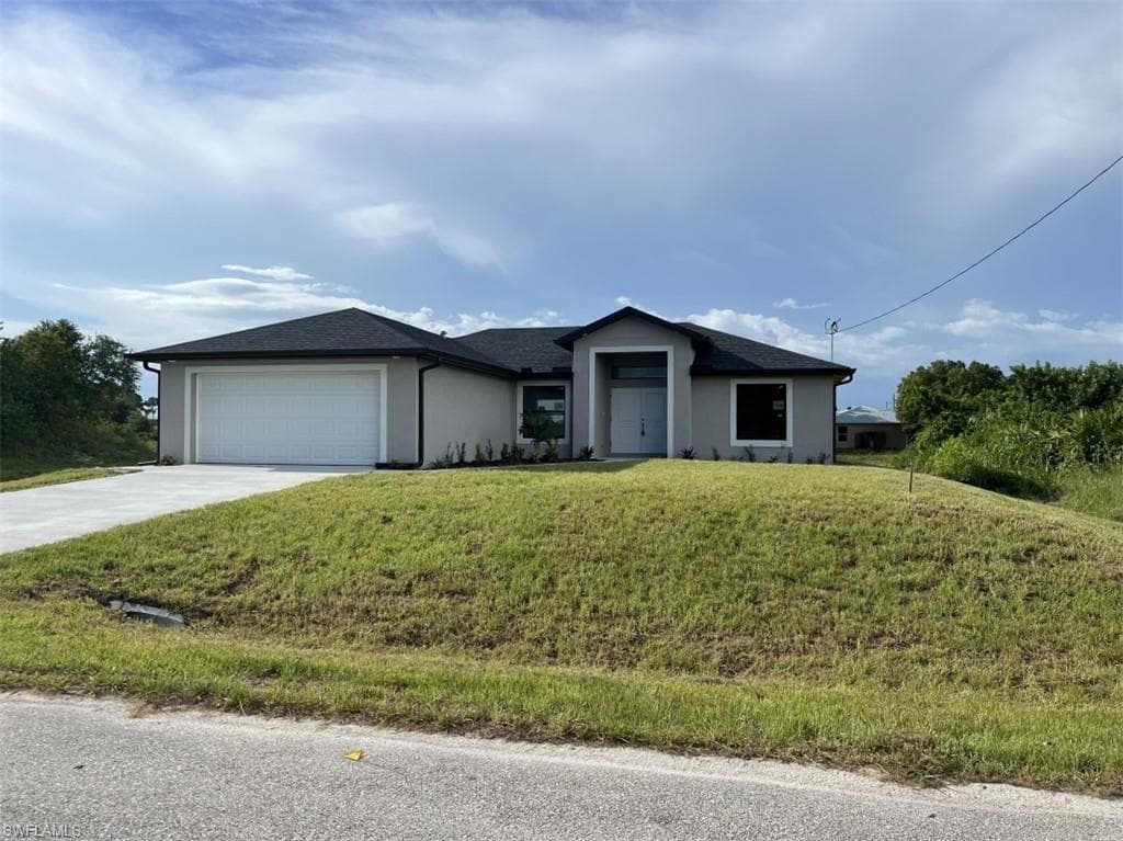 3918 15th ST SW LEHIGH ACRES, FL 33976