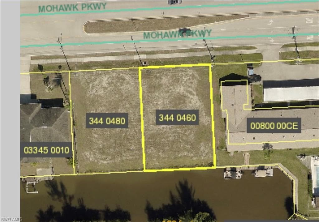 812 Mohawk CAPE CORAL, FL 33914