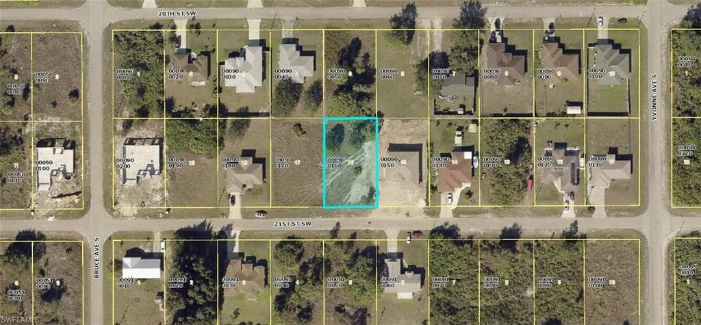 3810 21st ST SW LEHIGH ACRES, FL 33976