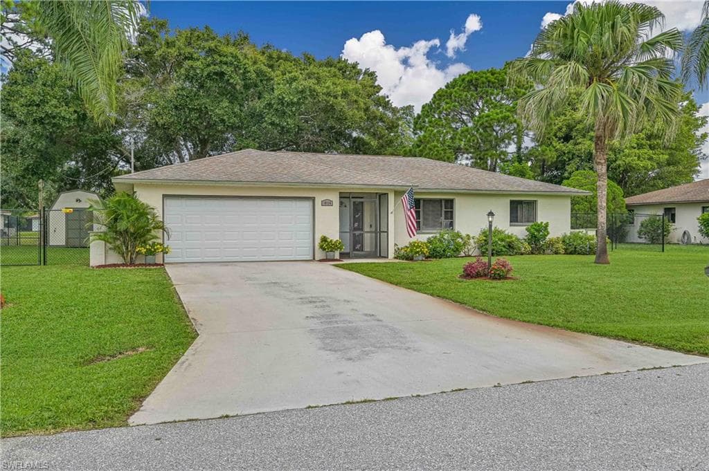 18136 Dupont DR FORT MYERS, FL 33967
