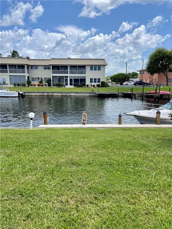 928 SE 46th ST 1B CAPE CORAL, FL 33904