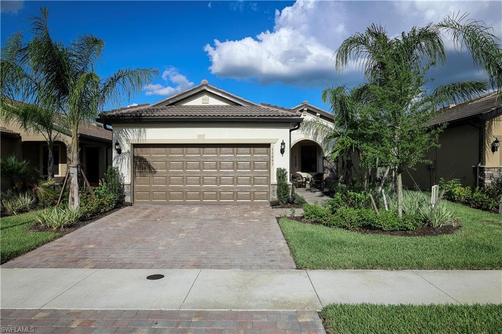 11993 Westmoreland WAY FORT MYERS, FL 33913