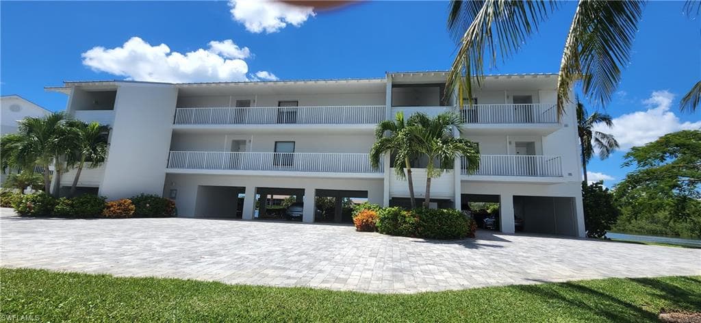 16631 Stringfellow RD 405 BOKEELIA, FL 33922
