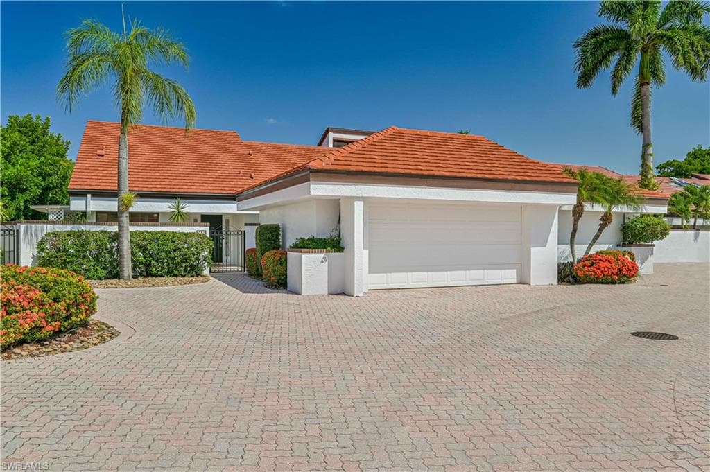 5430 Harbour Castle DR FORT MYERS, FL 33907