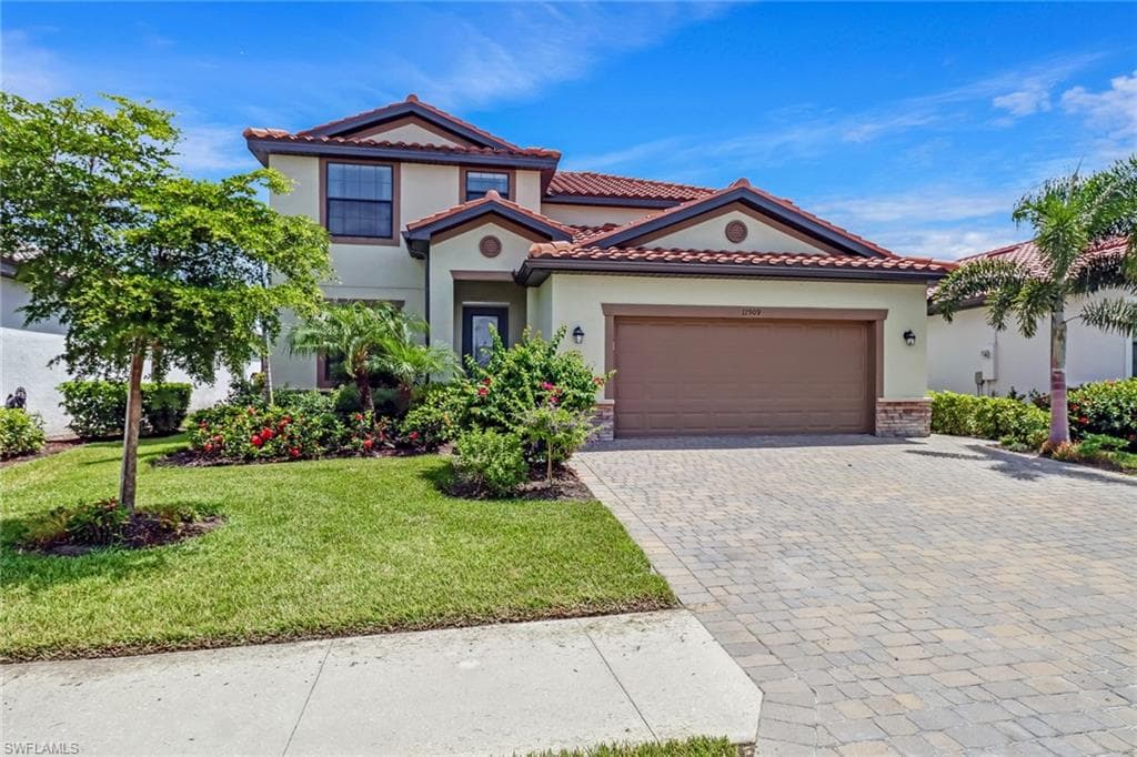 11909 Silver Cobblestone WAY FORT MYERS, FL 33913