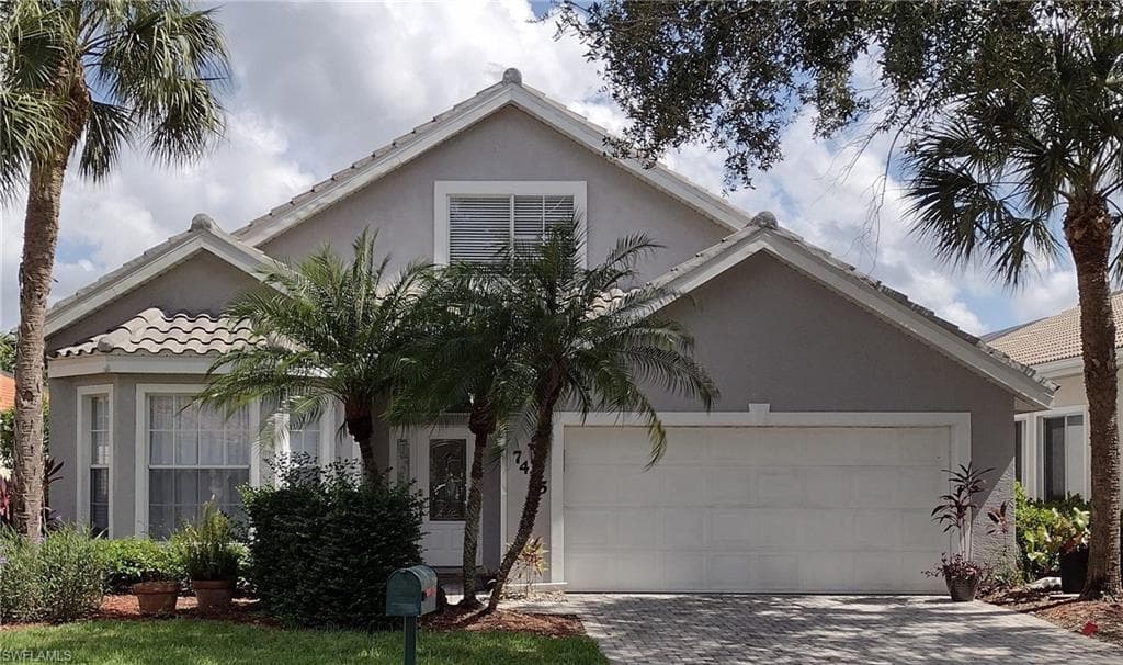 7425 Meldin CT NAPLES, FL 34104