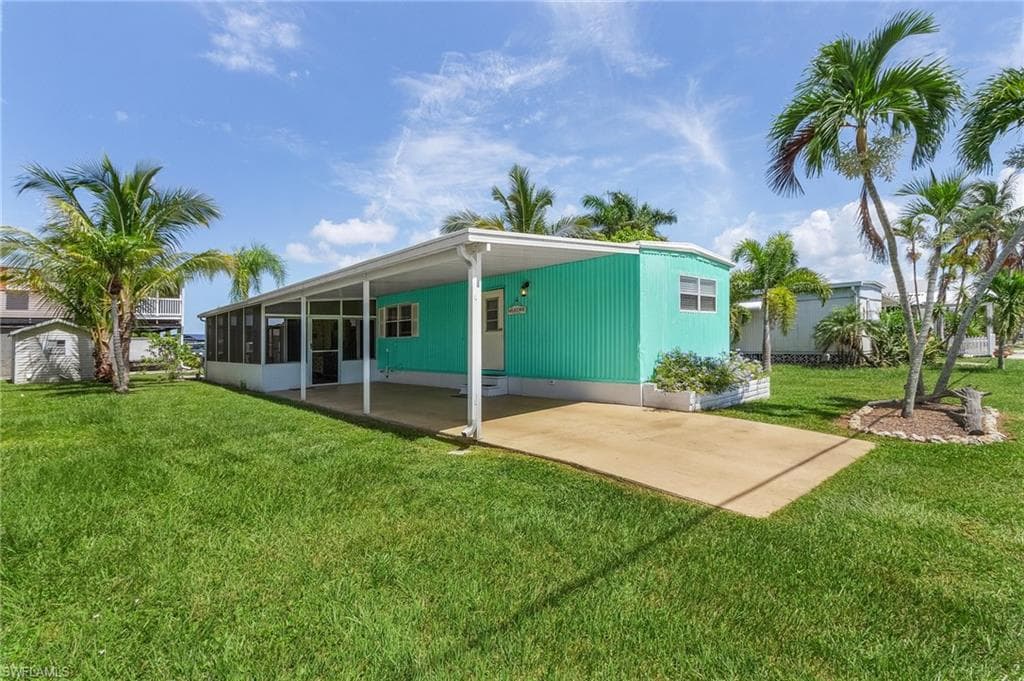 2801 York RD ST. JAMES CITY, FL 33956