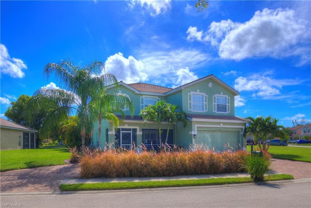 2196 Cape Heather CIR CAPE CORAL, FL 33991