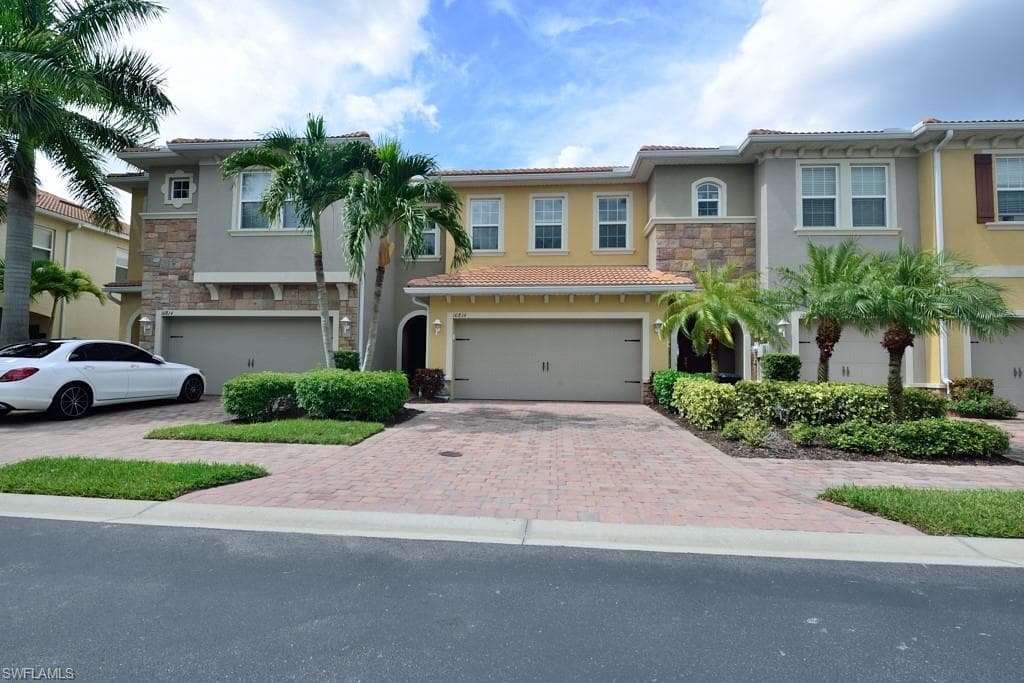 10816 Alvara WAY BONITA SPRINGS, FL 34135