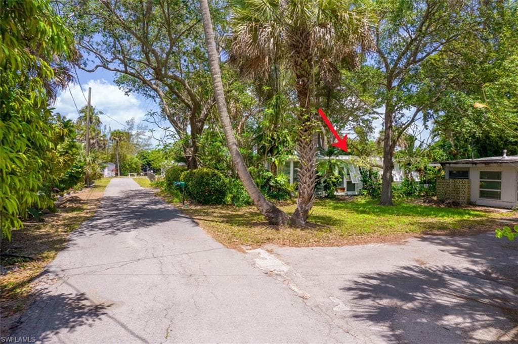 3181 Sabal CT NAPLES, FL 34112