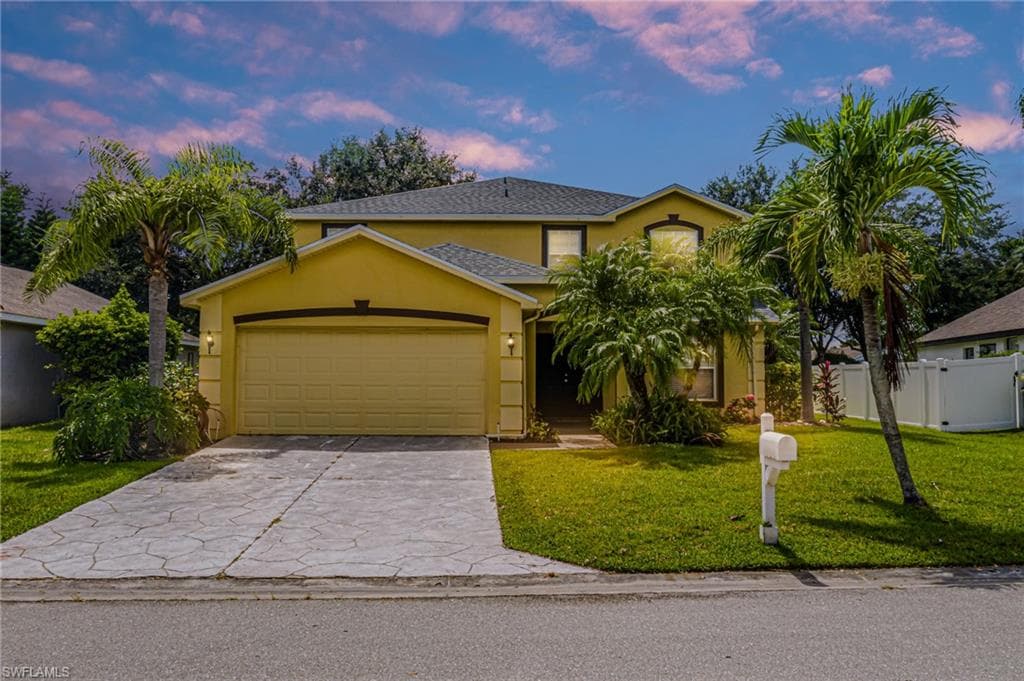 11318 Lake Cypress LOOP FORT MYERS, FL 33913