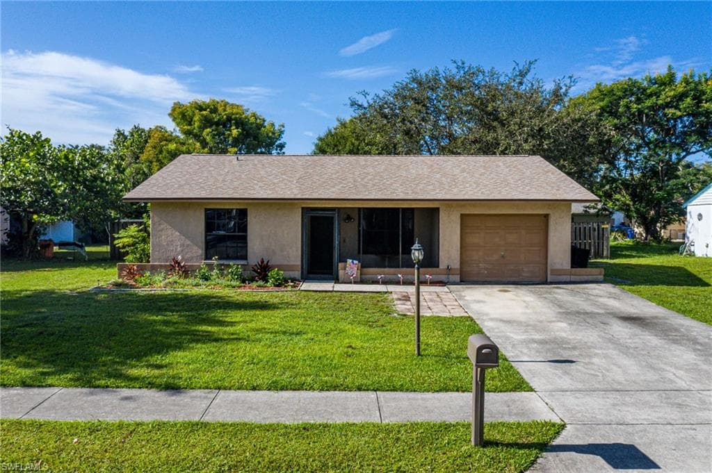 15740 Coral Vine LN FORT MYERS, FL 33905