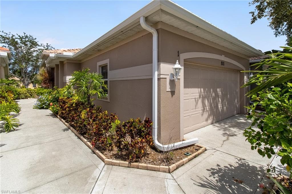 8111 Sanctuary DR 50-1 NAPLES, FL 34104
