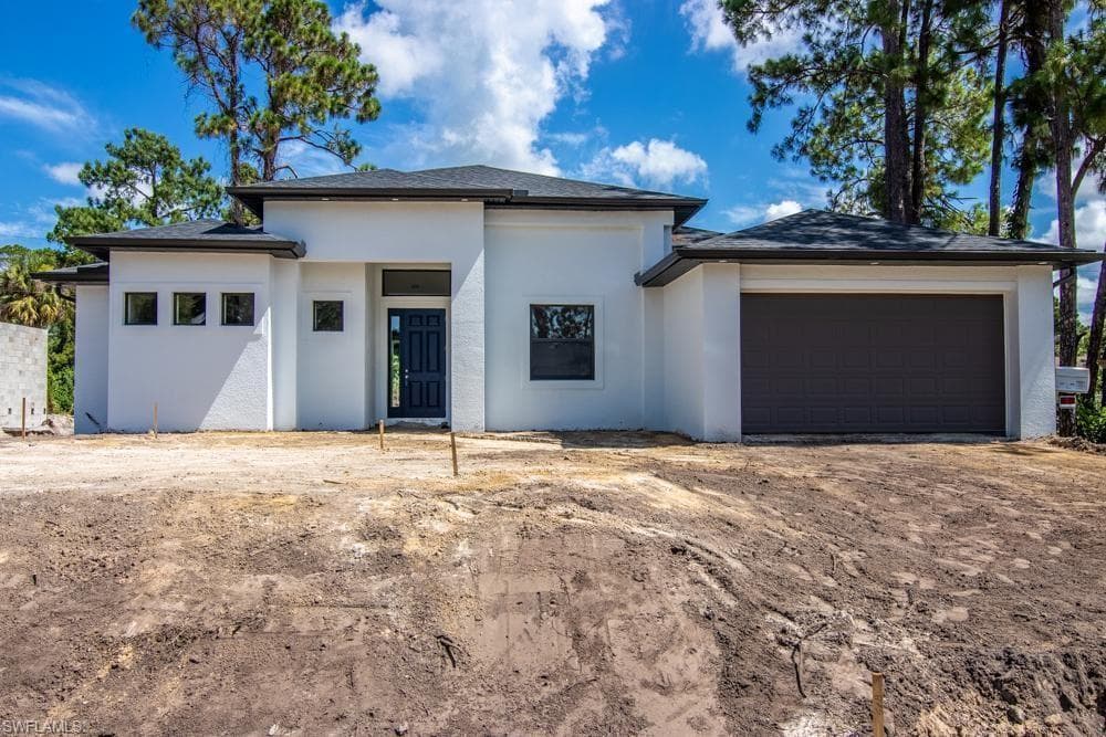 5006 2nd ST W LEHIGH ACRES, FL 33971