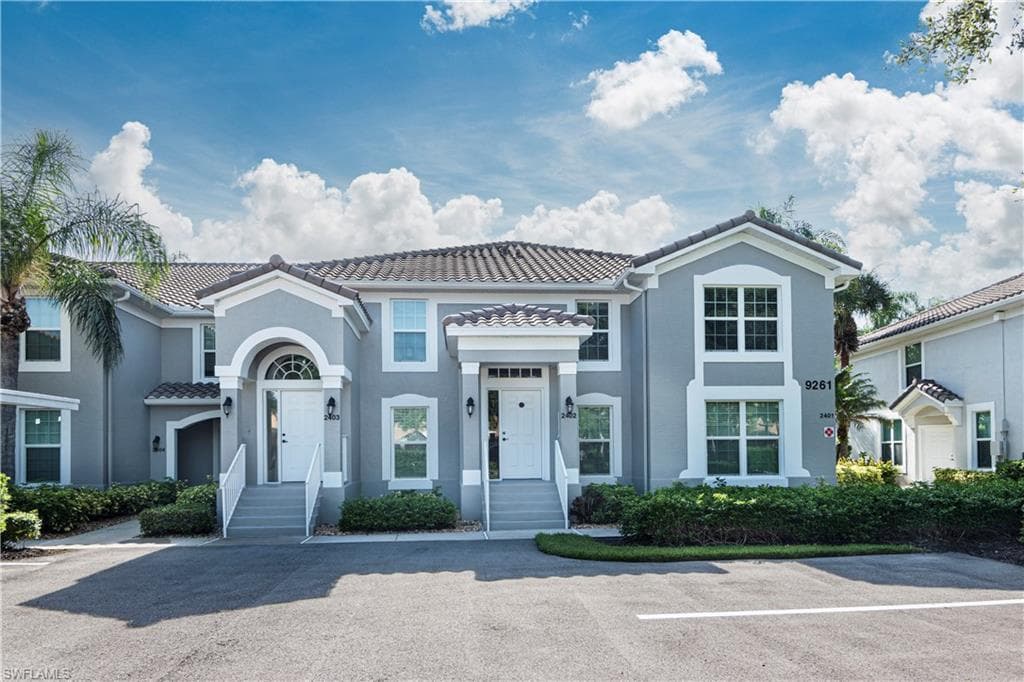 9261 Spring Run BLVD 2402 ESTERO, FL 34135
