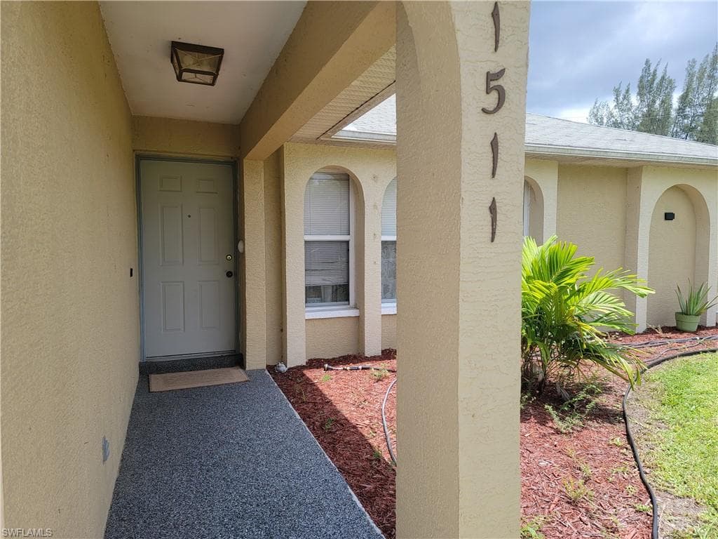 1511 SE 1ST PL CAPE CORAL, FL 33990