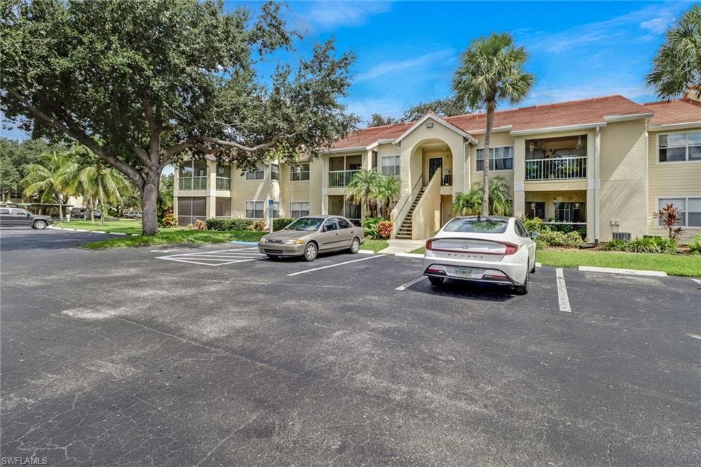 12591 Equestrian CIR 1213 FORT MYERS, FL 33907