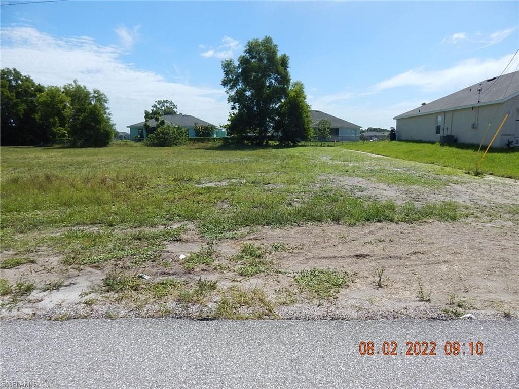 3221 NW 4th AVE CAPE CORAL, FL 33993