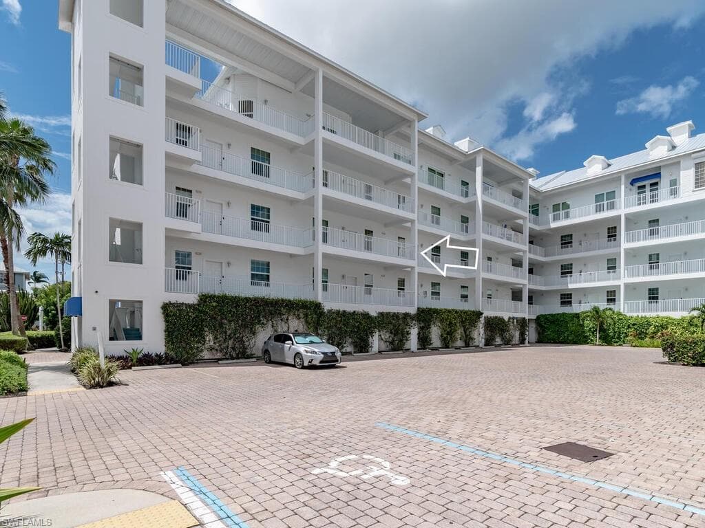 140 Palm ST 313 MARCO ISLAND, FL 34145
