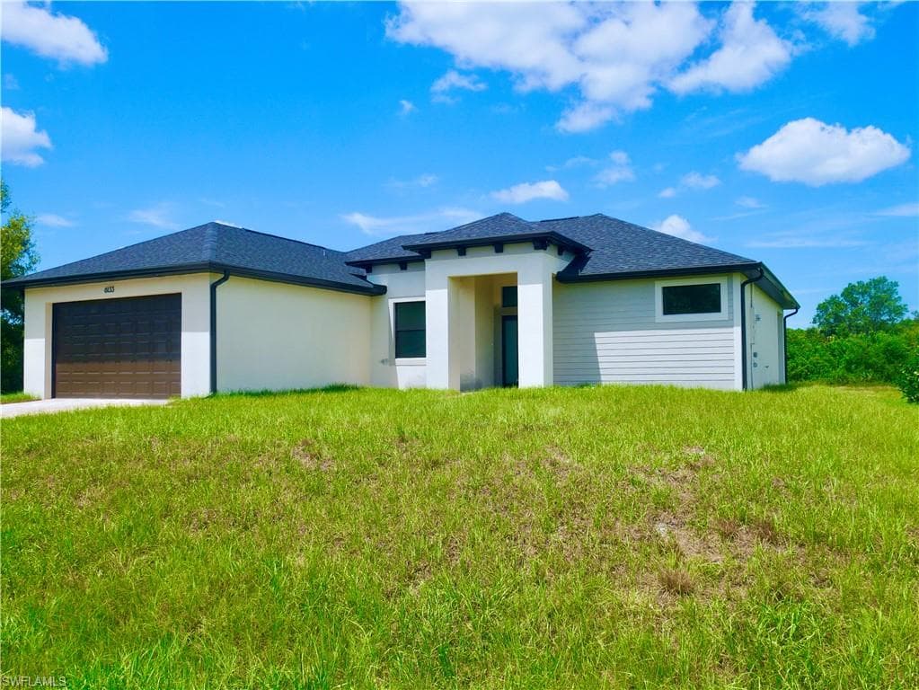 6133 Higgins AVE FORT MYERS, FL 33905