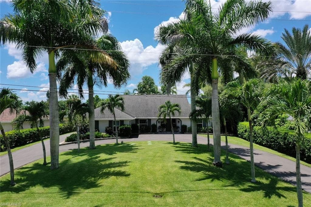 7260 Swan Lake DR FORT MYERS, FL 33919