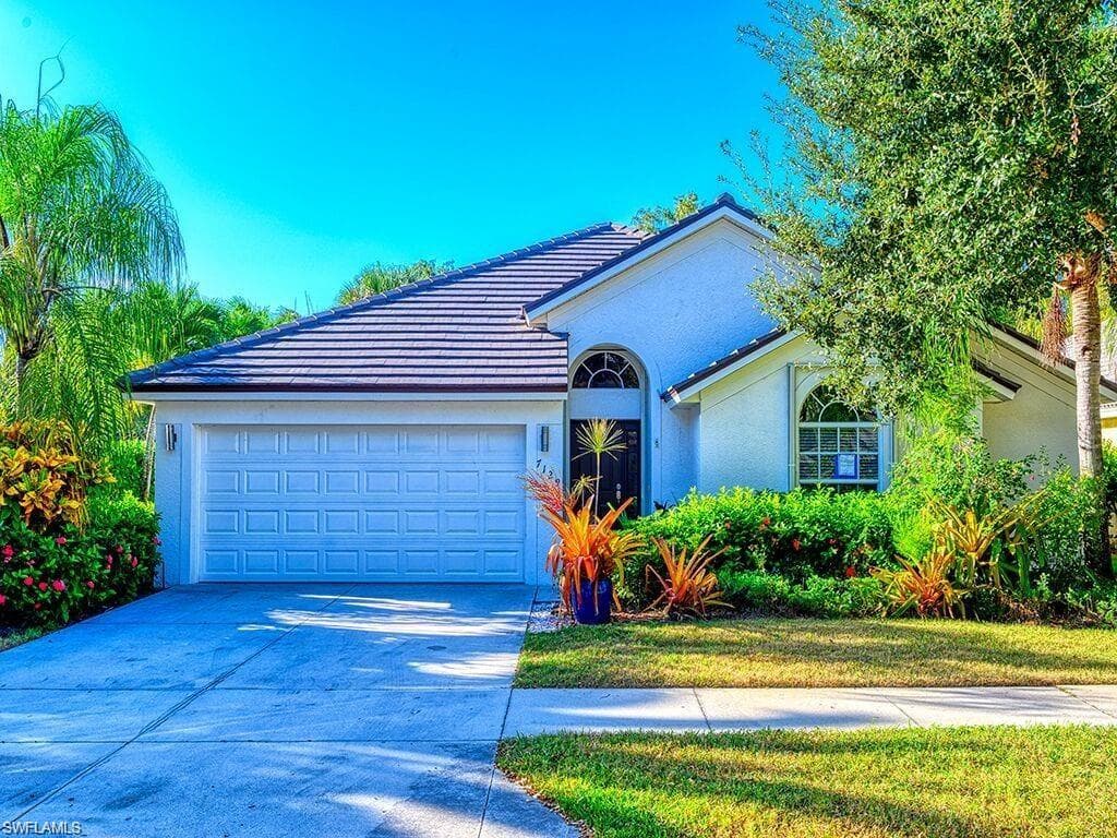 7129 Timberland CIR NAPLES, FL 34109