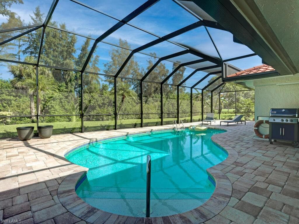 2029 Duke DR NAPLES, FL 34110